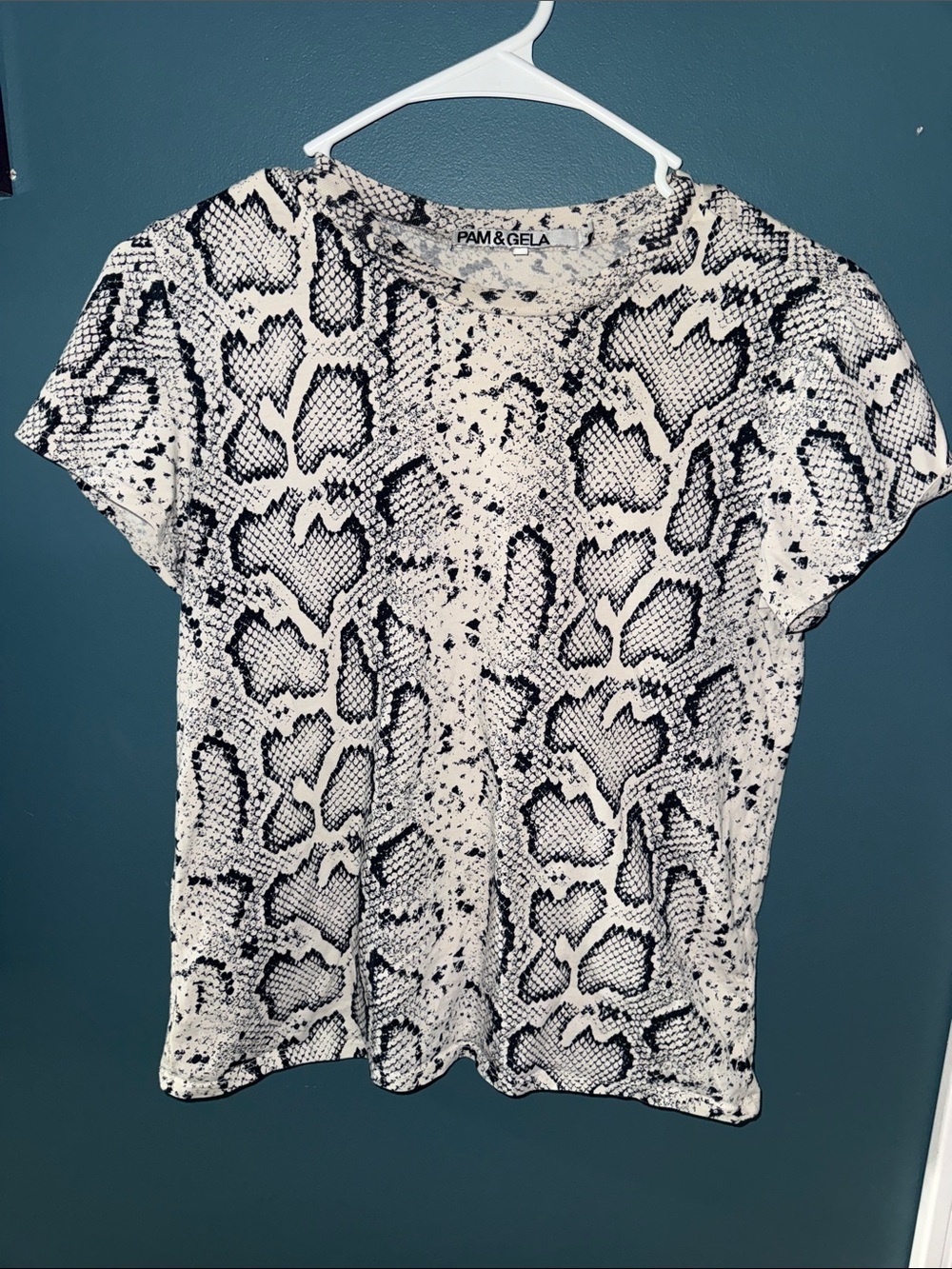 Pam & Gela Black and White Snake-Print Crewneck Tee